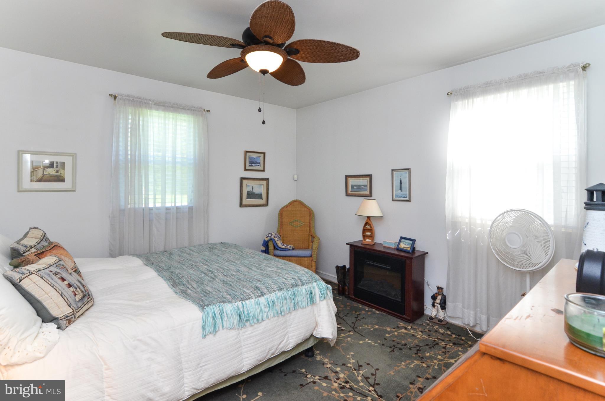 293 Chrystal Road Colonial Beach, VA 22443 - Photo 18 of 26 Bedroom 1