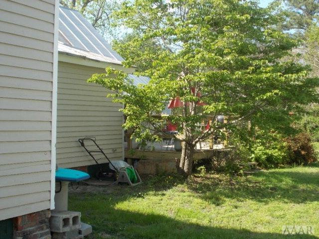 413 Phillips Street Edenton, NC 27932 - Photo 3 of 13 Side/Back View