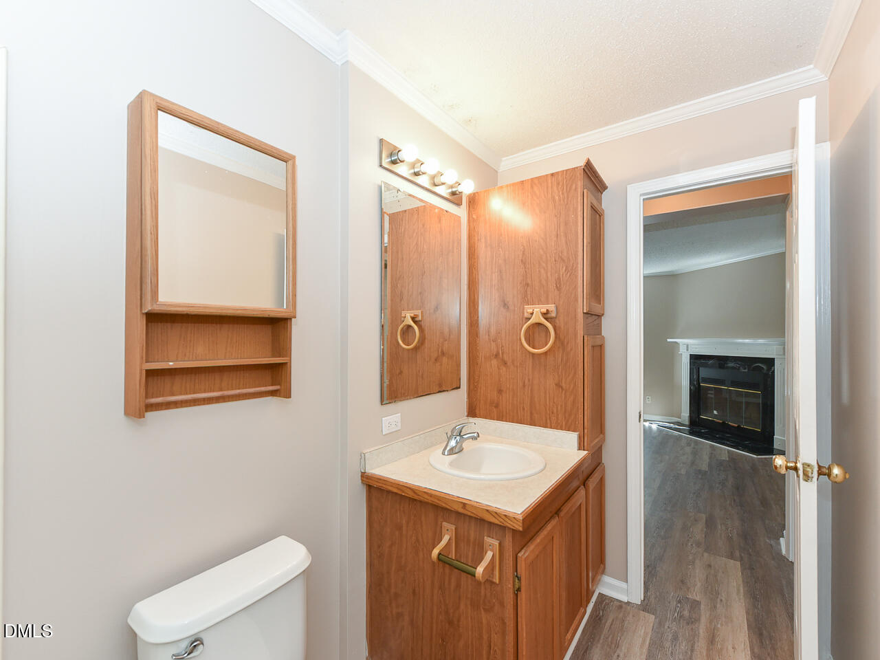 4304 Amherst Street Garner, NC 27529 - Photo 12 of 32 Interior - bathroom b - OK
