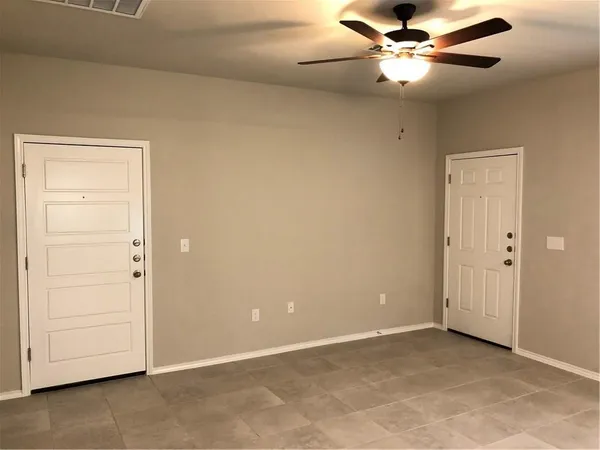 $1,500 | 1215 Garland Road, Georgetown, TX 78626