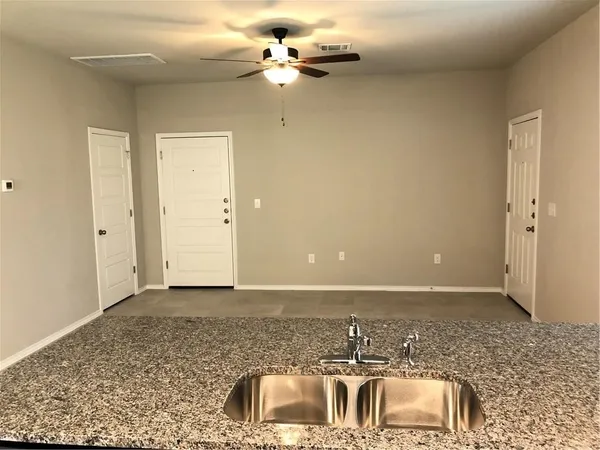 $1,500 | 1215 Garland Road, Georgetown, TX 78626