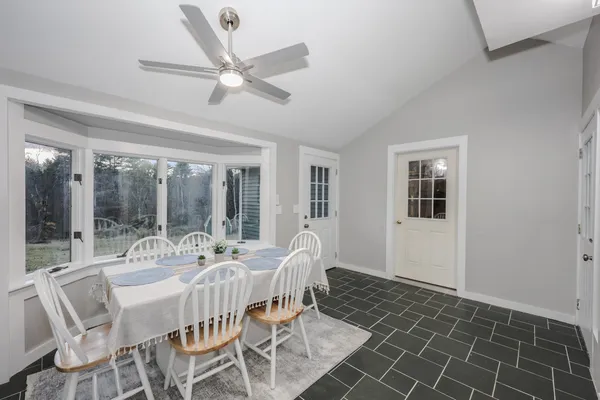 $430,000 | 36 B Dale Road, Hooksett, NH 03106