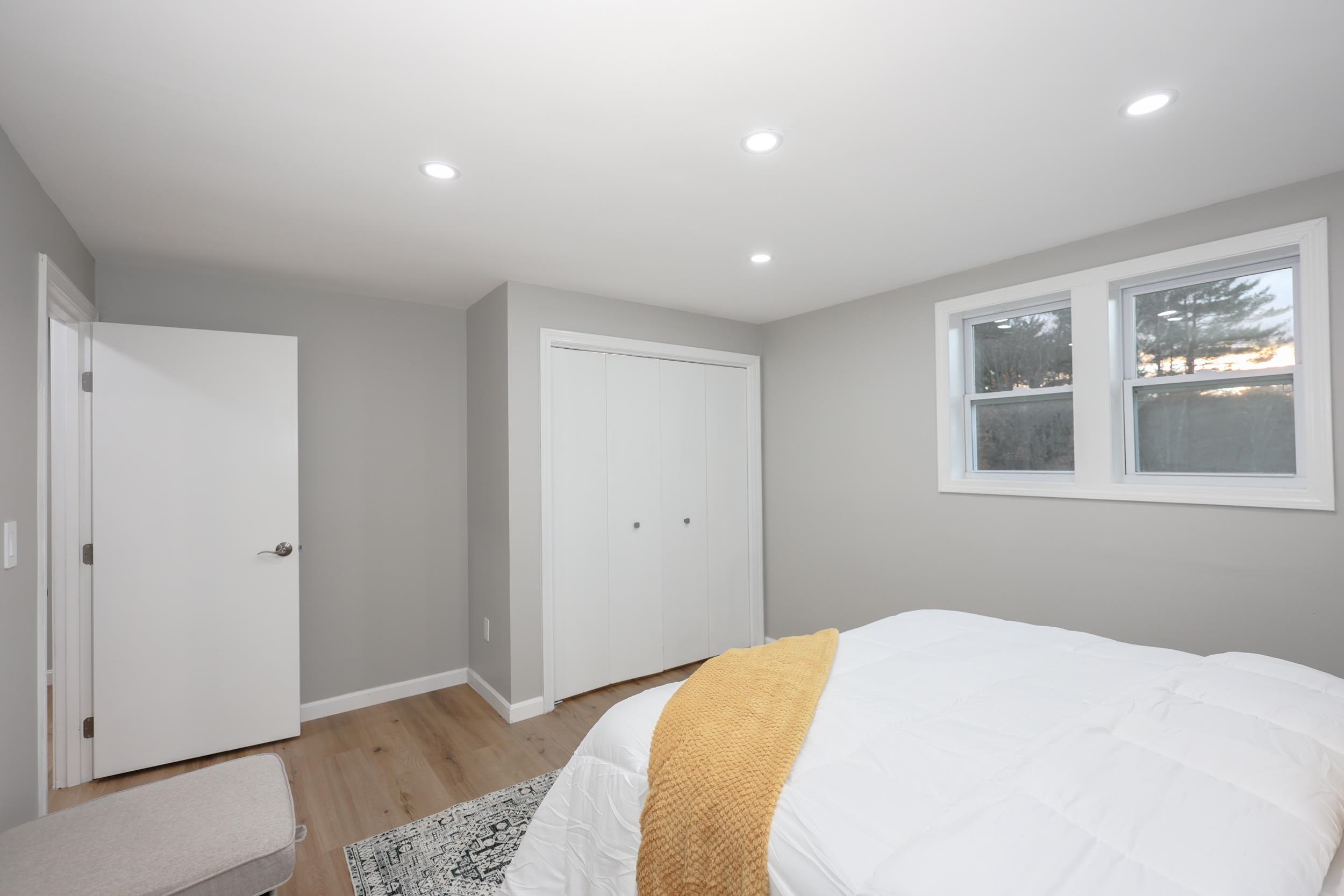 36 B Dale Road Hooksett, NH 03106 - Photo 18 of 28