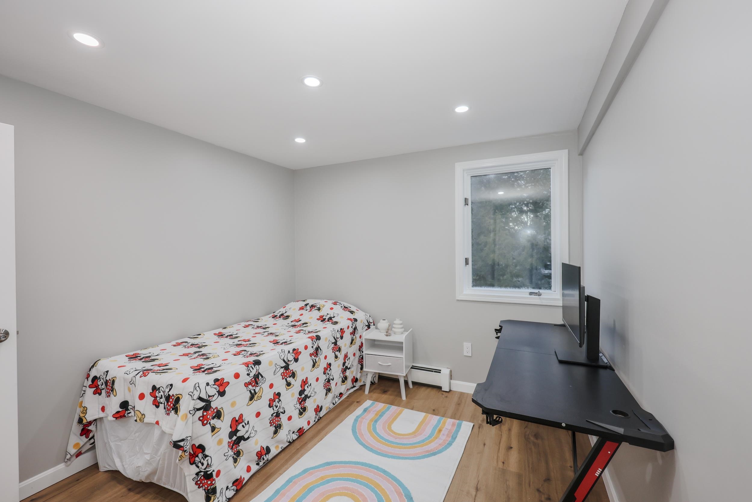 36 B Dale Road Hooksett, NH 03106 - Photo 20 of 28