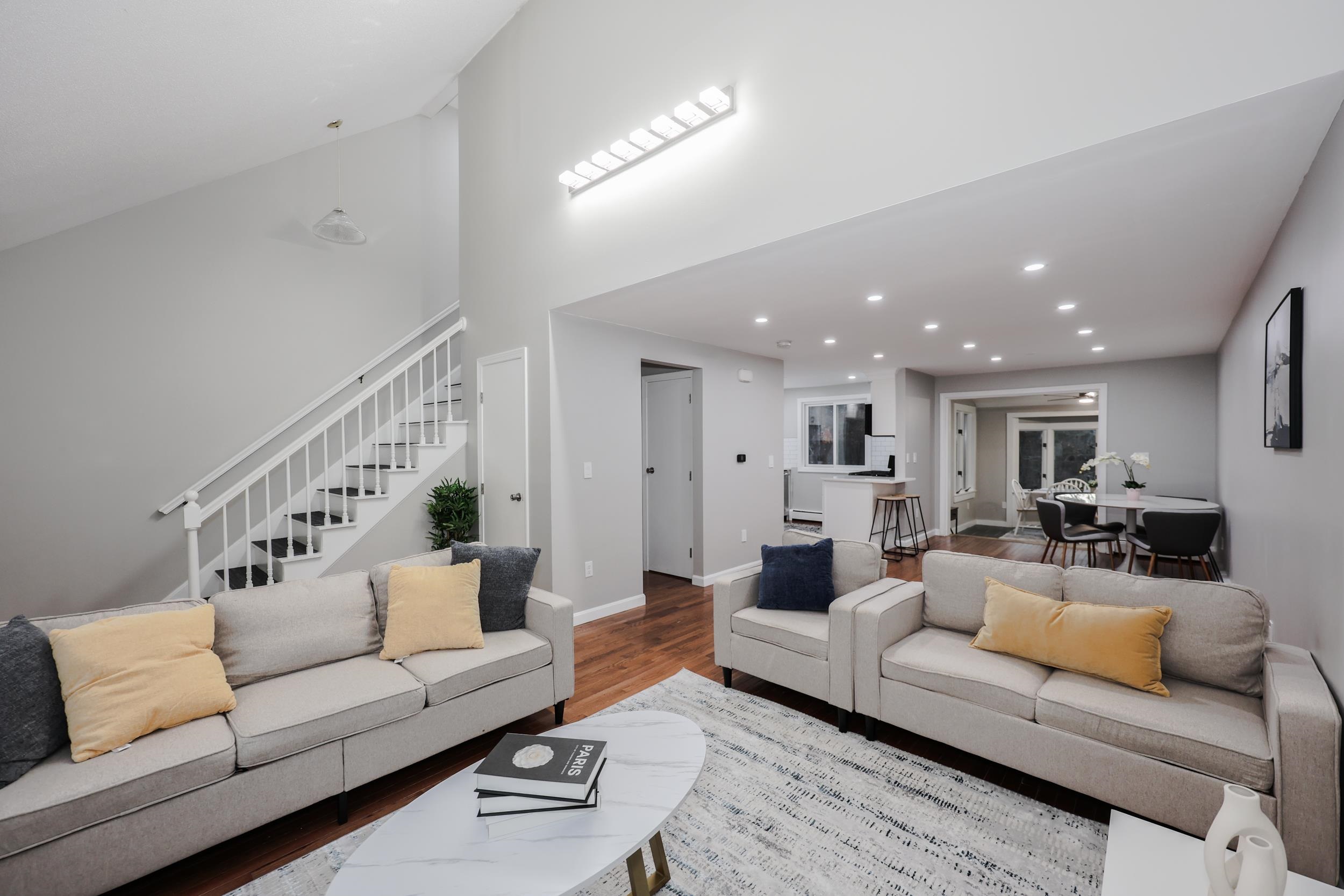 36 B Dale Road Hooksett, NH 03106 - Photo 2 of 28