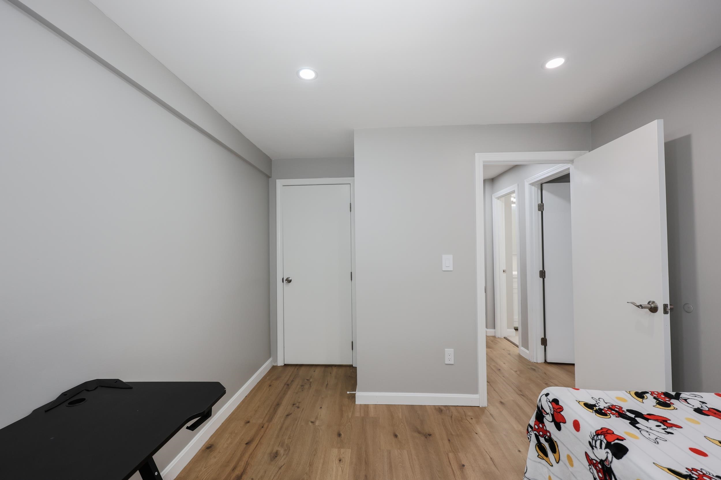 36 B Dale Road Hooksett, NH 03106 - Photo 21 of 28