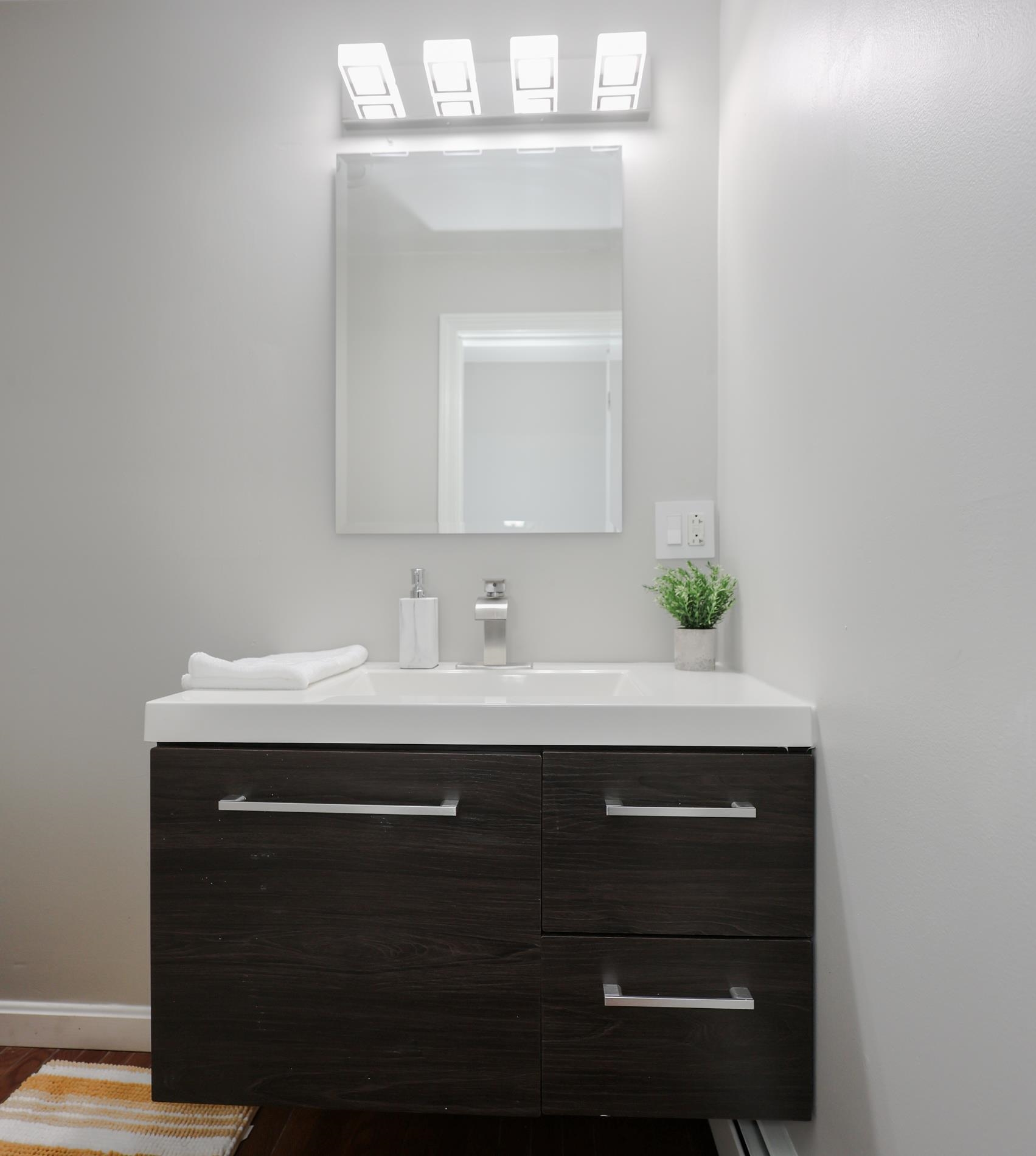 36 B Dale Road Hooksett, NH 03106 - Photo 23 of 28