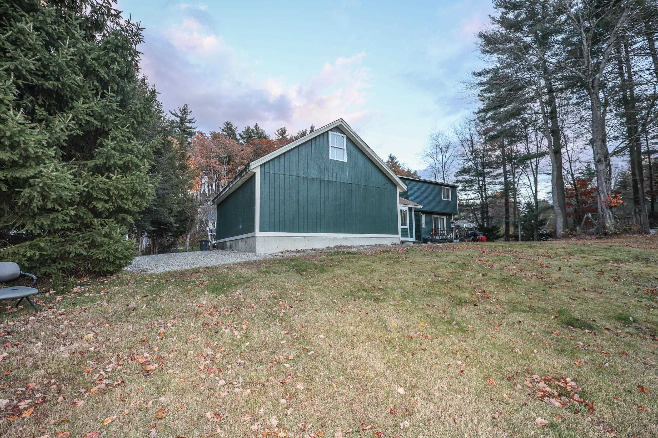 36 B Dale Road Hooksett, NH 03106 - Photo 26 of 28