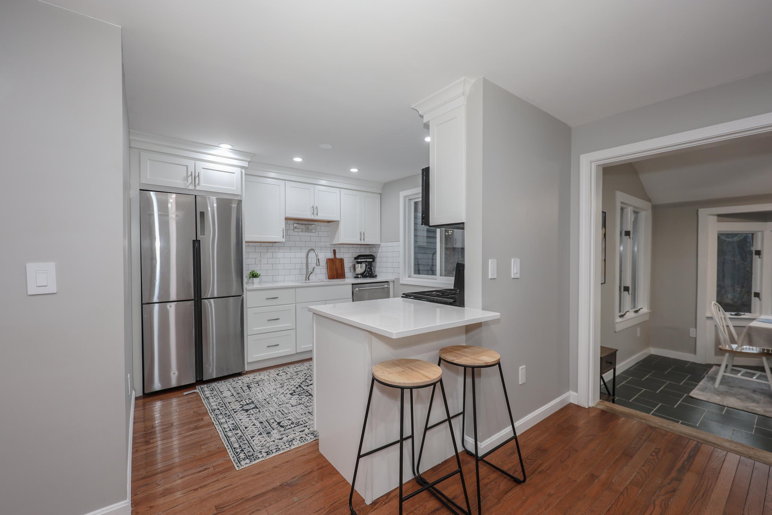 36 B Dale Road Hooksett, NH 03106 - Photo 5 of 28