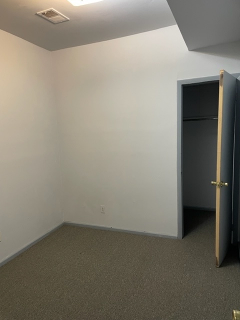 1237 West Marquette Road, Unit 1W Chicago, IL 60636 - Photo 7 of 9