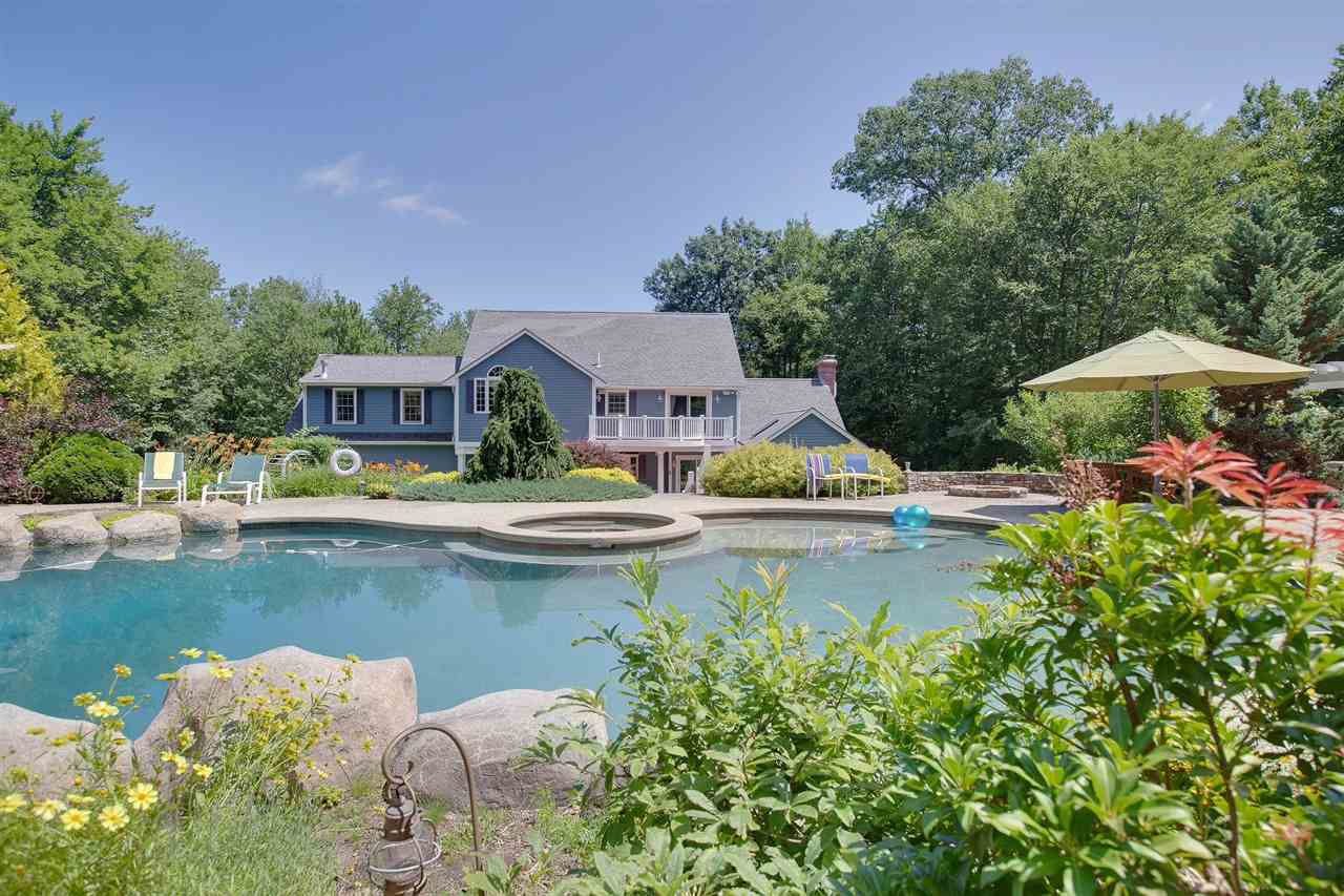 53 Newfane Road Bedford, NH 03110 - Photo 2 of 40