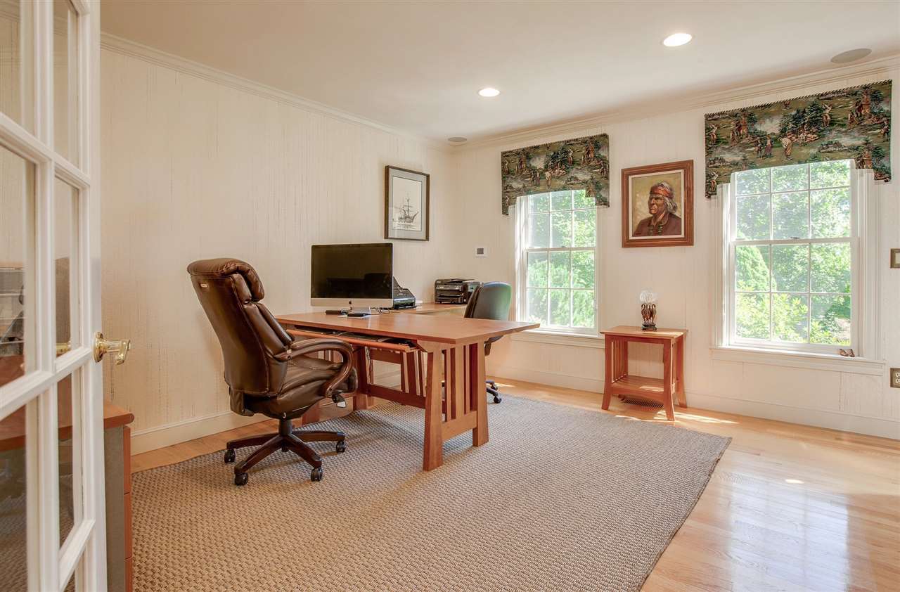 53 Newfane Road Bedford, NH 03110 - Photo 21 of 40