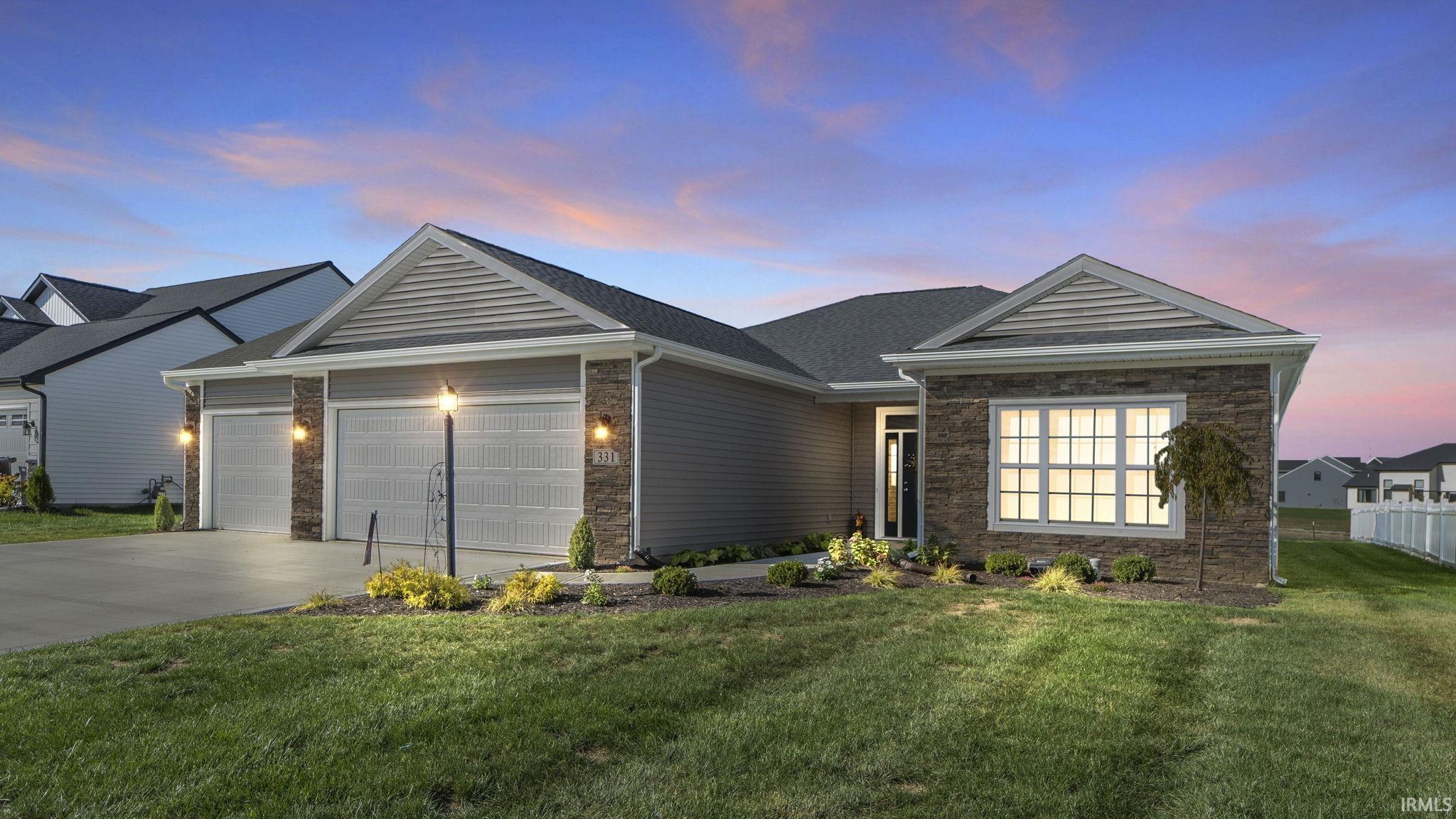 331 Dittons Way Fort Wayne, IN 46845 - Photo 1 of 33