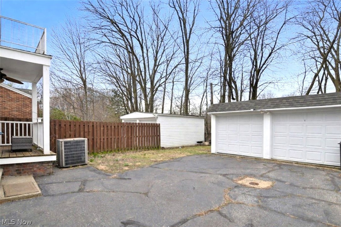 3622 Northcliffe Road University Heights, OH 44118 - Photo 4 of 5