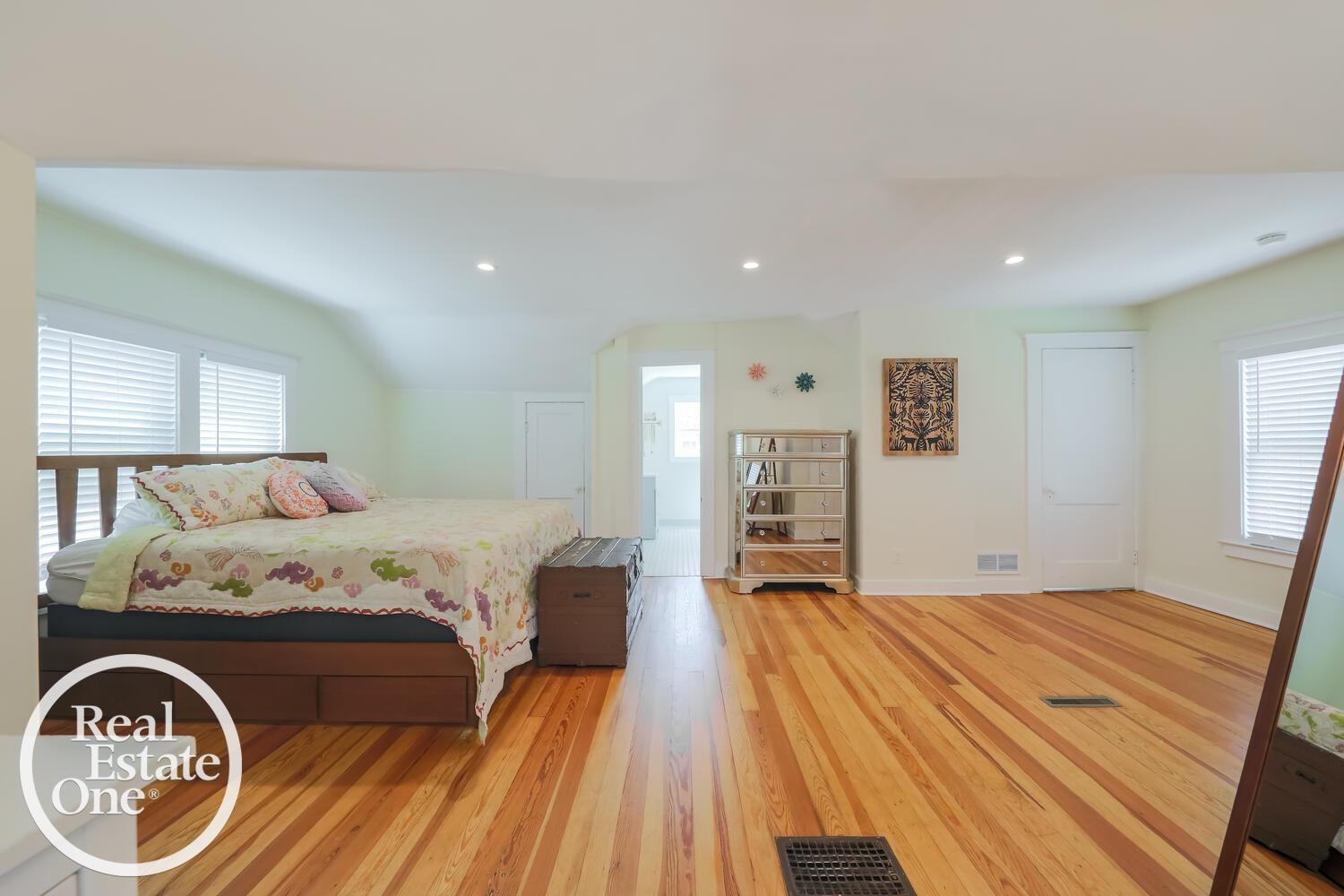 881 Nottingham Road Grosse Pointe Park, MI 48230 - Photo 19 of 25