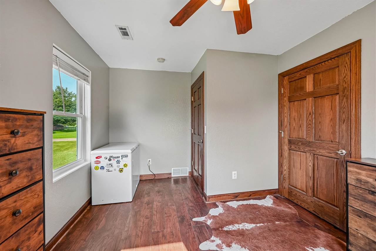 1315 1st Avenue Center Point, IA 52213 - Photo 24 of 29 Gallery Image 24