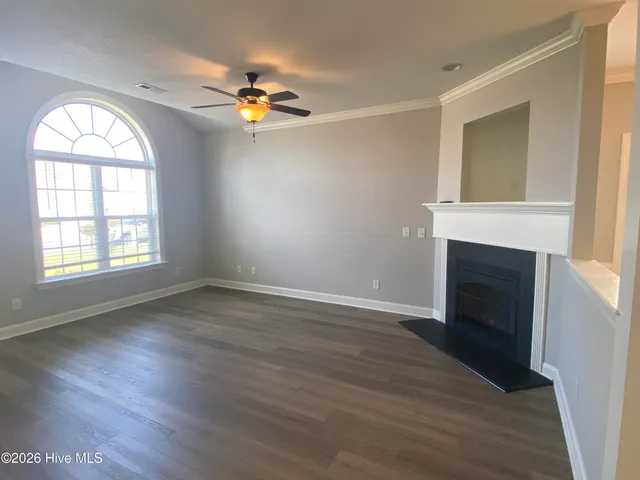 $1,685 | 2044 Cambria Drive, Unit A, Greenville, NC 27834