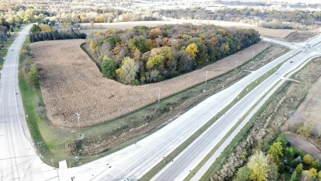 $2,397,500 | 220 Old Green Bay Road, Somers, WI 53144