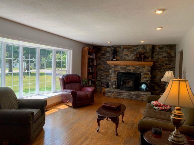 1277 Anjean Road Rupert, WV 25984 - Photo 12 of 50 Gallery Image 12