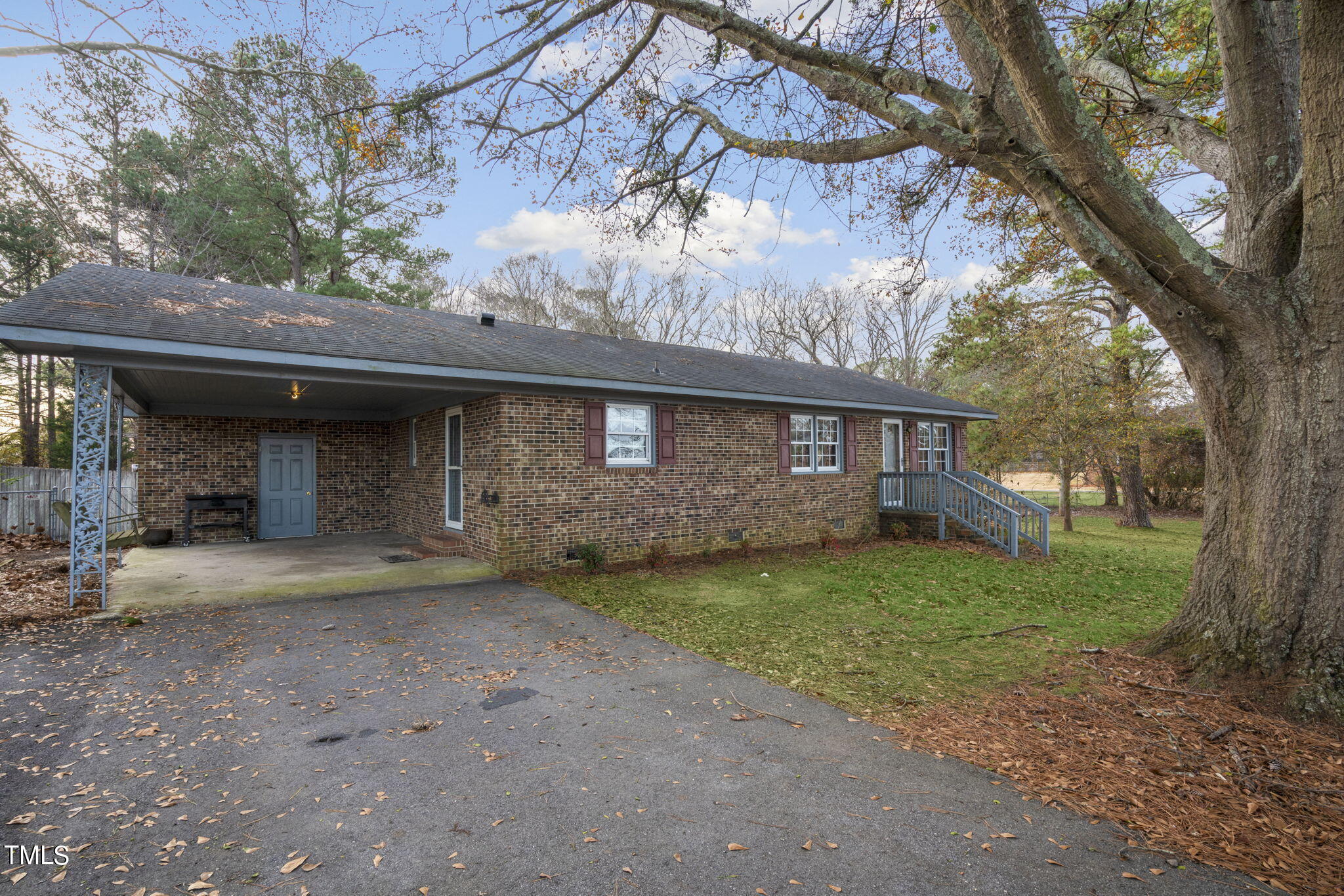 13573 Old Smithfield Road Sims, NC 27880 - Photo 3 of 33 a view of a house with a yard