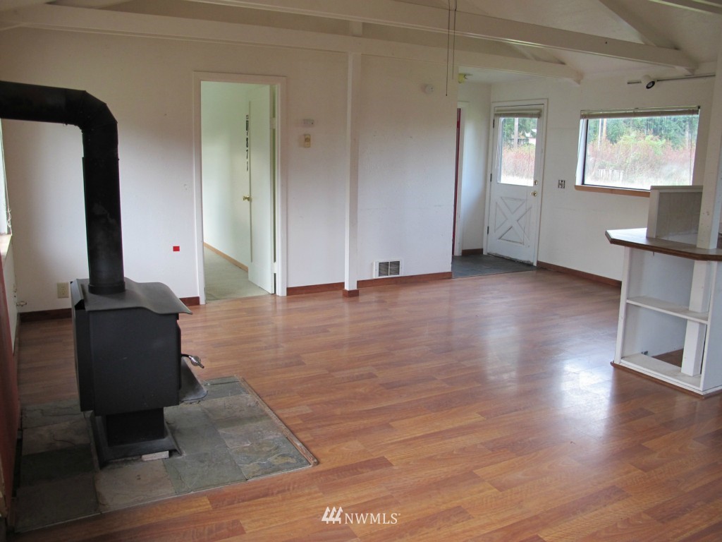 51 Masonic Hall Road Port Hadlock, WA 98339 - Photo 3 of 11 Gallery Image 3