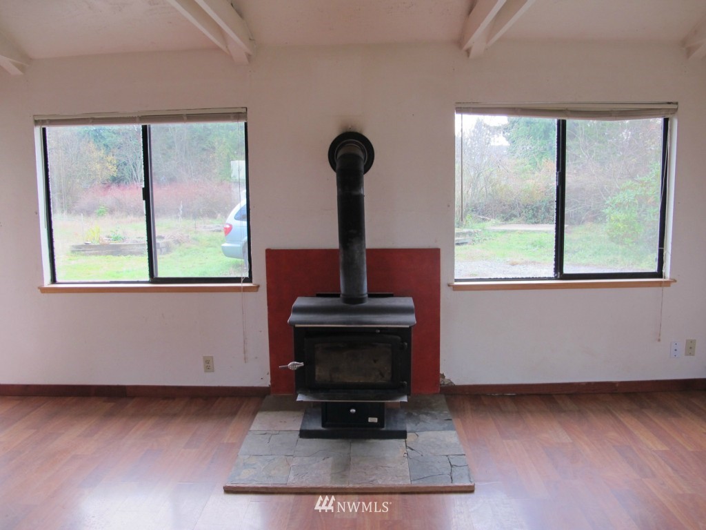 51 Masonic Hall Road Port Hadlock, WA 98339 - Photo 4 of 11 Gallery Image 4