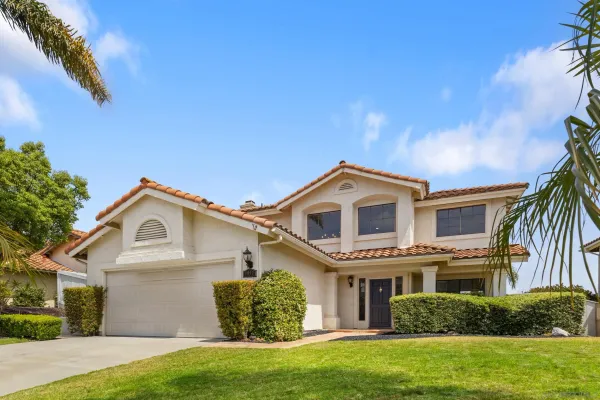 $1,179,000 | 1892 White Birch Drive, Vista, CA 92081