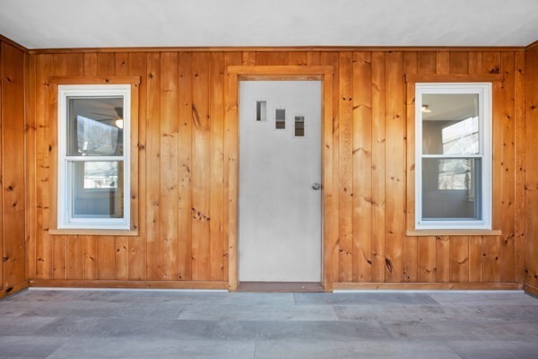 18 Eastern Avenue Webster, MA 01570 - Photo 26 of 30