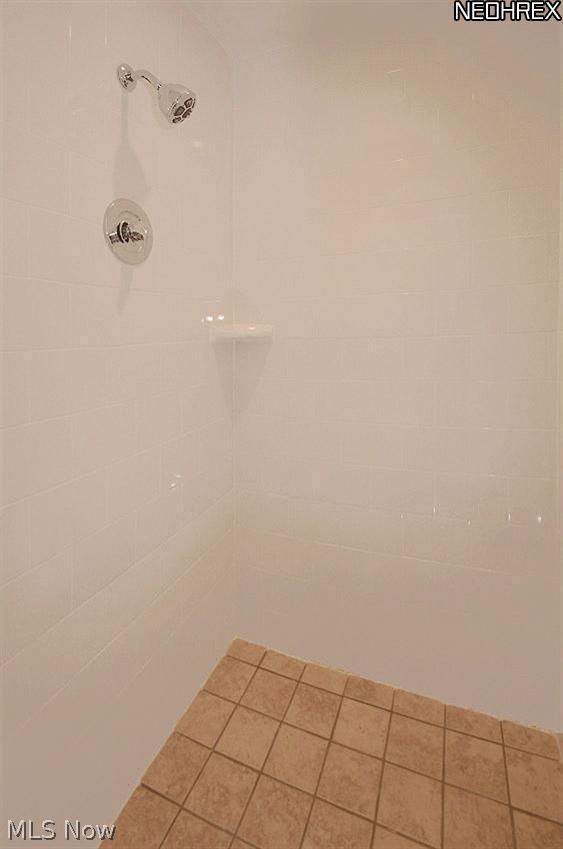 2581 Shaker Road Cleveland Heights, OH 44118 - Photo 19 of 25 A great shower added to the 2nd floor glamour bath.