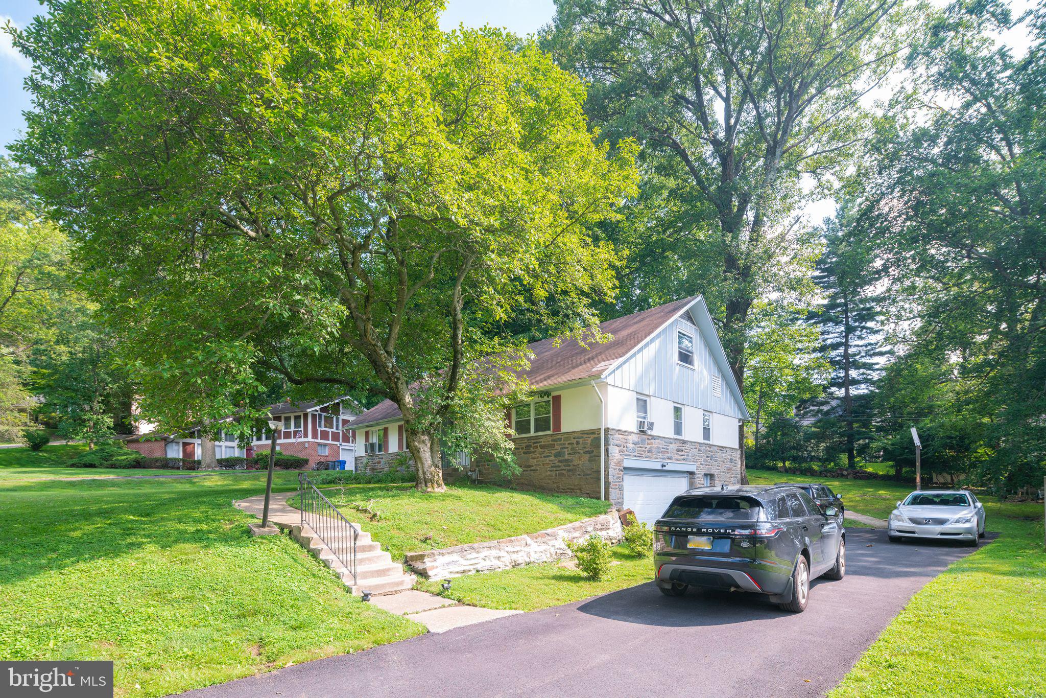 8308 Fenton Road Cheltenham, PA 19038 - Photo 2 of 32 Gallery Image 2
