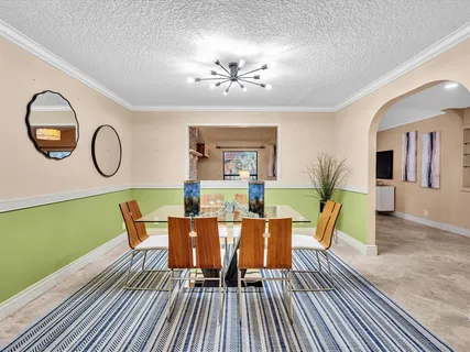 $899,998 | 10320 Northwest 6th Street, Coral Springs, FL 33071