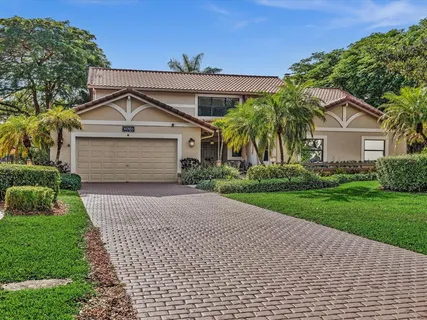 $899,998 | 10320 Northwest 6th Street, Coral Springs, FL 33071