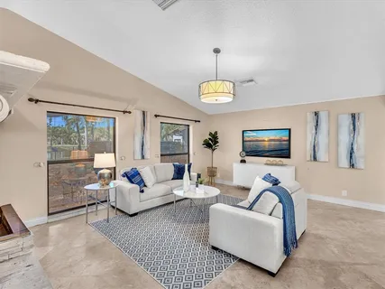 $899,998 | 10320 Northwest 6th Street, Coral Springs, FL 33071