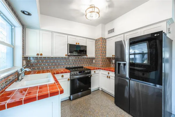 $2,500 | 2743 Sanbina Street, Winter Park, FL 32789