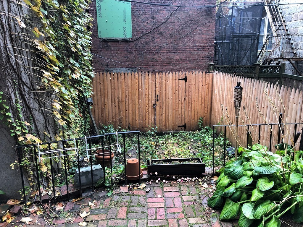 38 Temple, Unit 1 Boston, MA 02114 - Photo 14 of 18