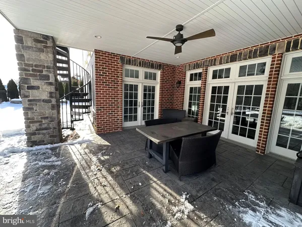 a front view of a building