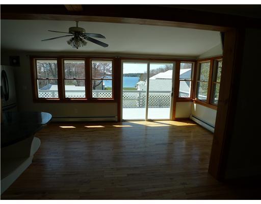 549 Ocean Point Road Boothbay, ME 04544 - Photo 6 of 14 Interior Space/Layout.