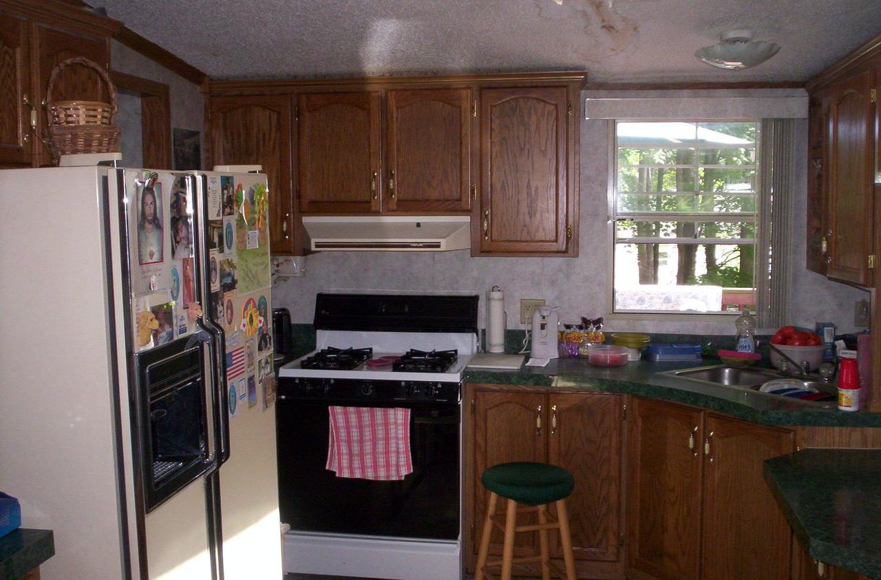 269 Nevin Road Newfoundland, PA 18445 - Photo 3 of 8 Kitchen