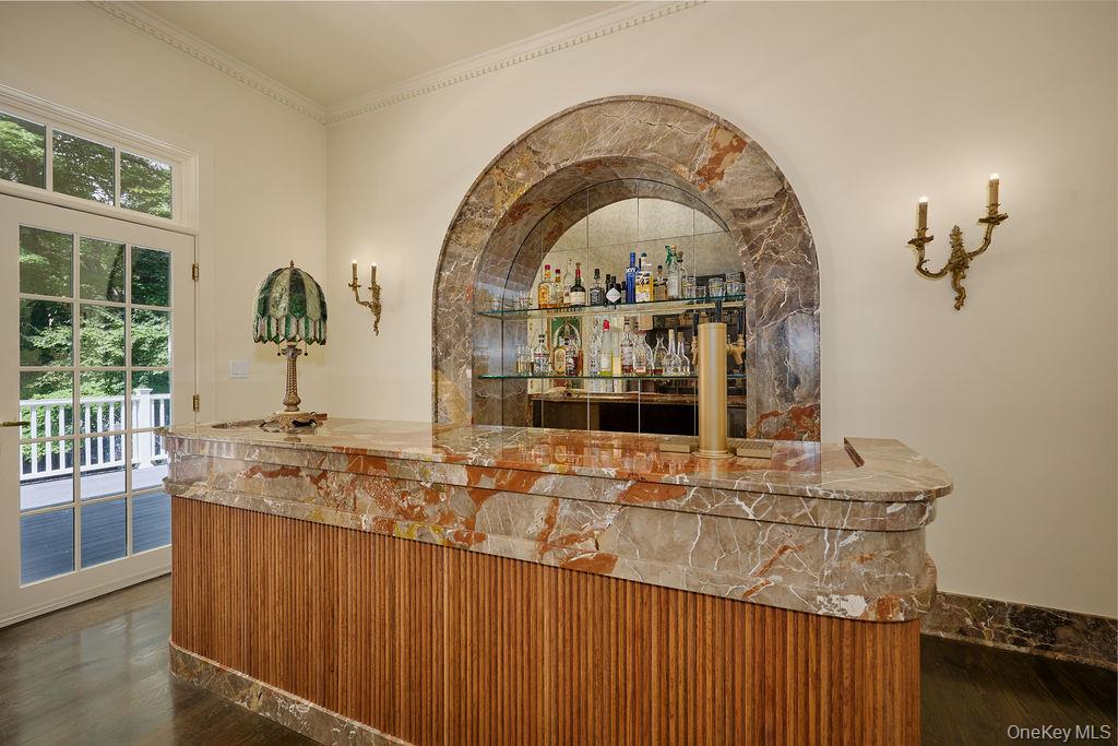 24 Acoma Road Tuxedo Park, NY 10987 - Photo 8 of 44