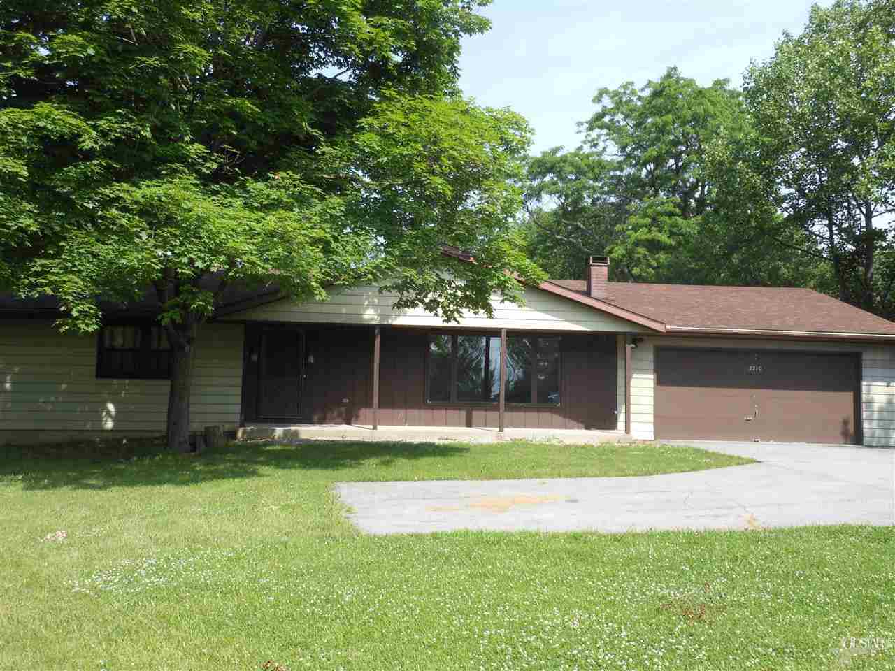 2210 Butler Road Fort Wayne, IN 46808 - Photo 1 of 15 Gallery Image 1
