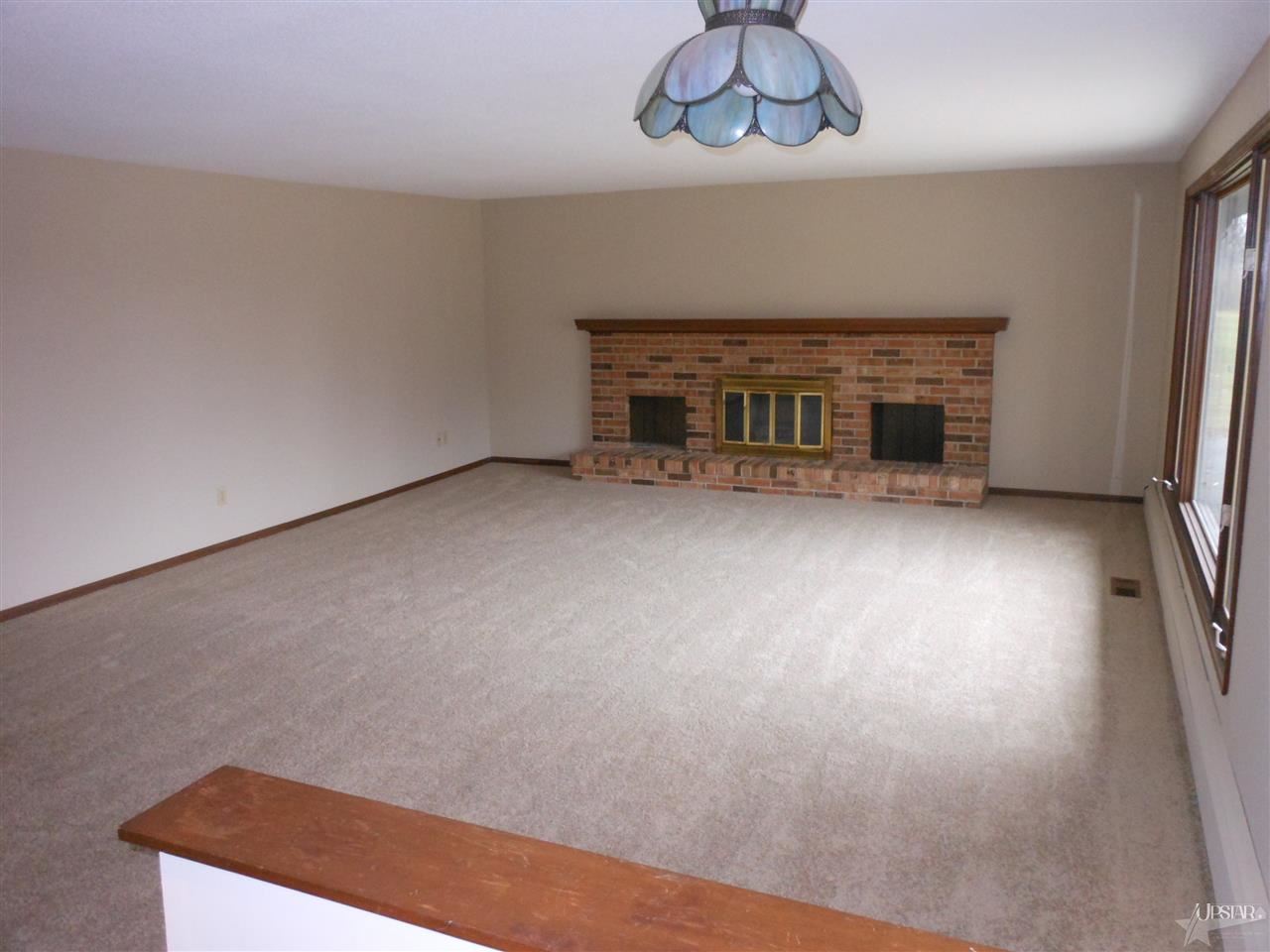 2210 Butler Road Fort Wayne, IN 46808 - Photo 3 of 15 Gallery Image 3