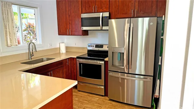 $2,400 | 140 Ohana Street, Kailua, HI 96734