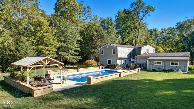 $695,995 | 15412 Southeastern Parkway, Fishers, IN 46037