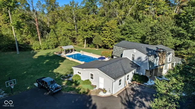 $695,995 | 15412 Southeastern Parkway, Fishers, IN 46037