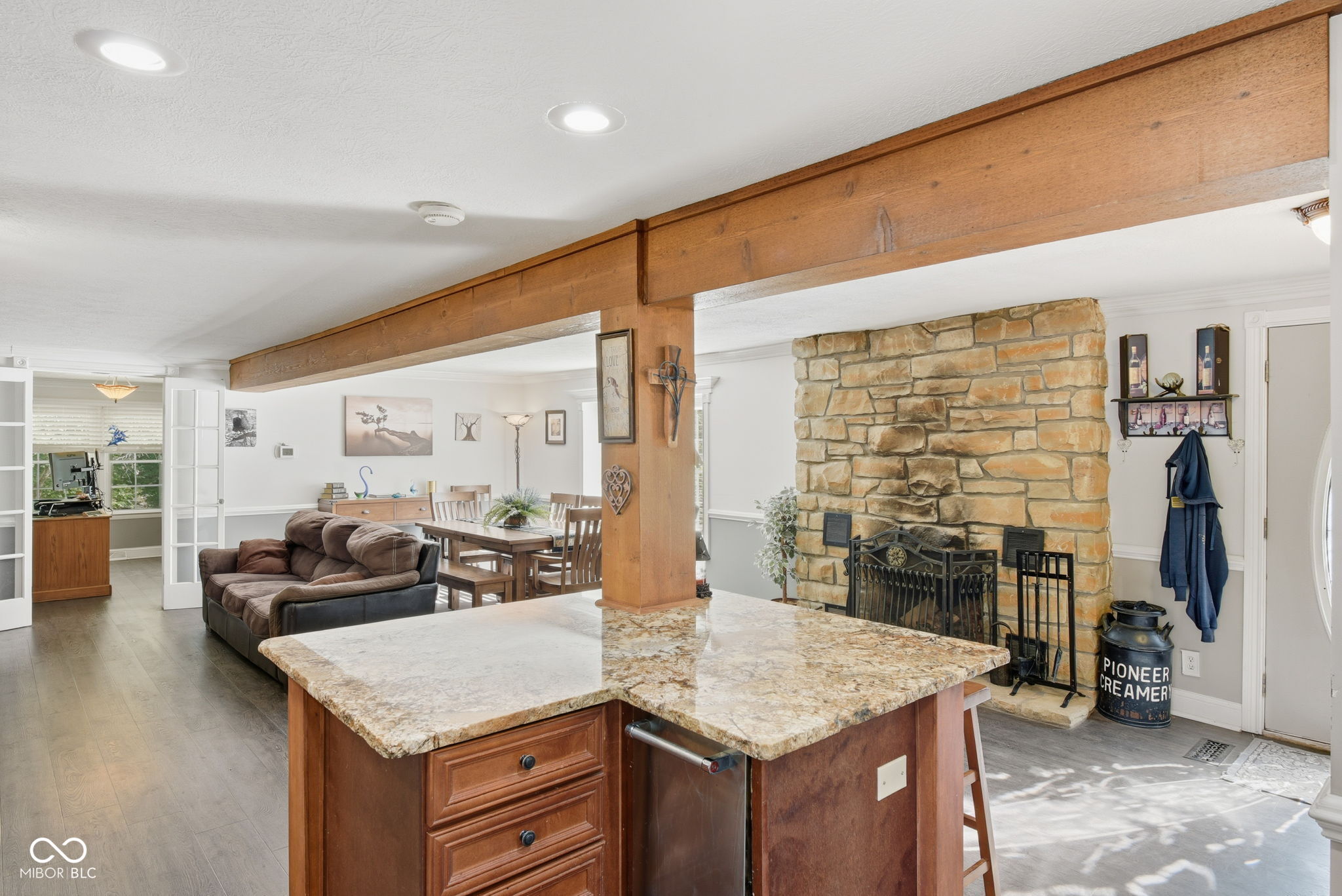 15412 Southeastern Parkway Fishers, IN 46037 - Photo 8 of 39