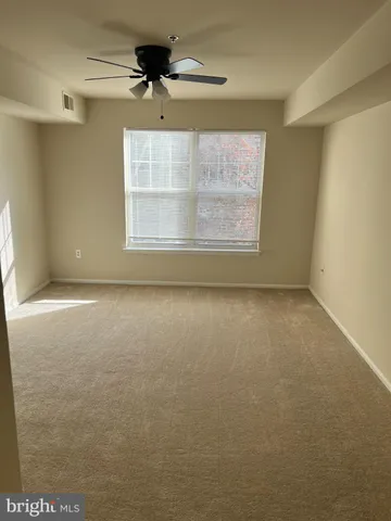 $215,000 | 13900 Farnsworth Lane, Unit 4301, Upper Marlboro, MD 20772