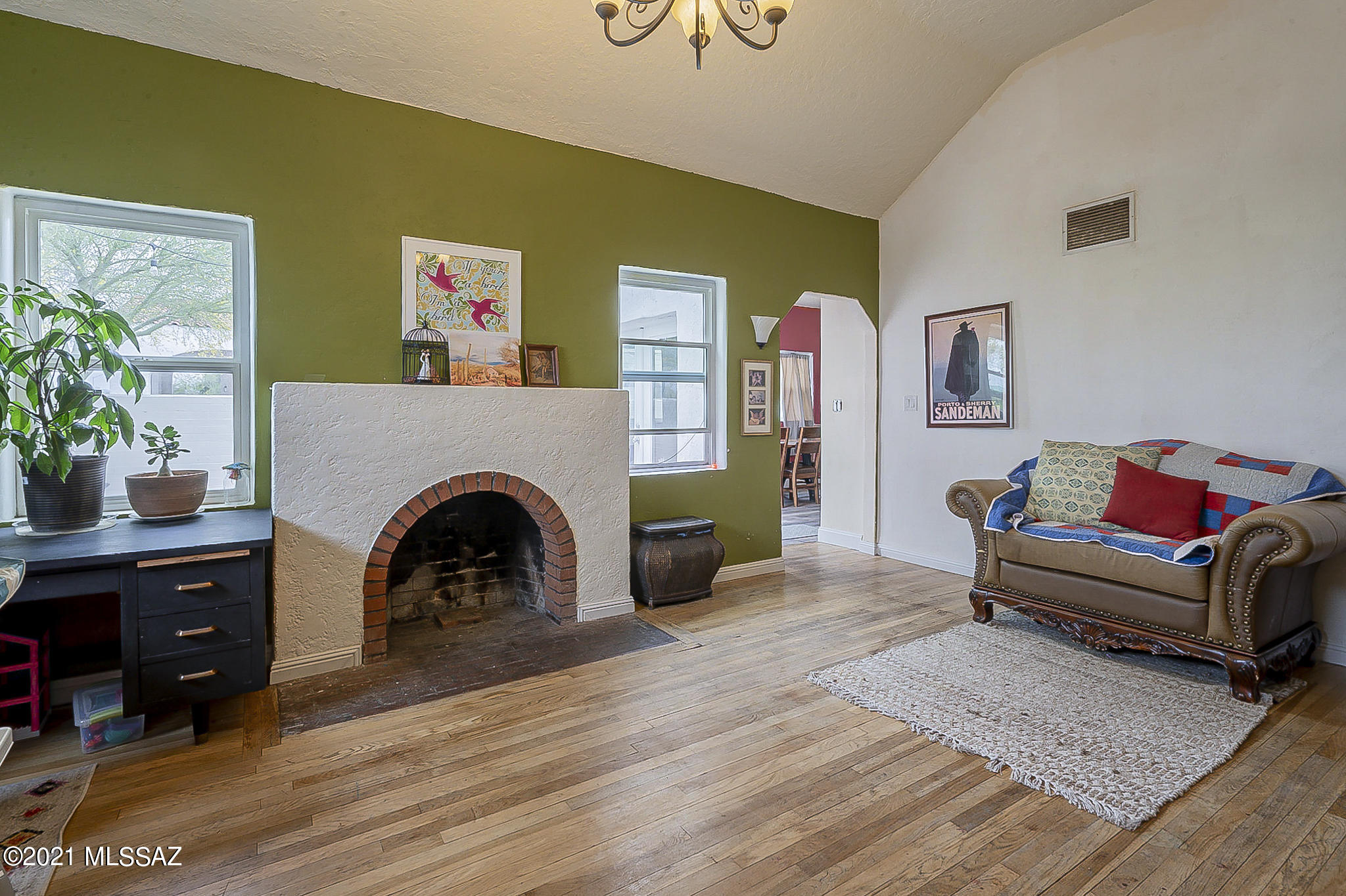 1330 East Grant Road Tucson, AZ 85719 - Photo 7 of 32 Gallery Image 7