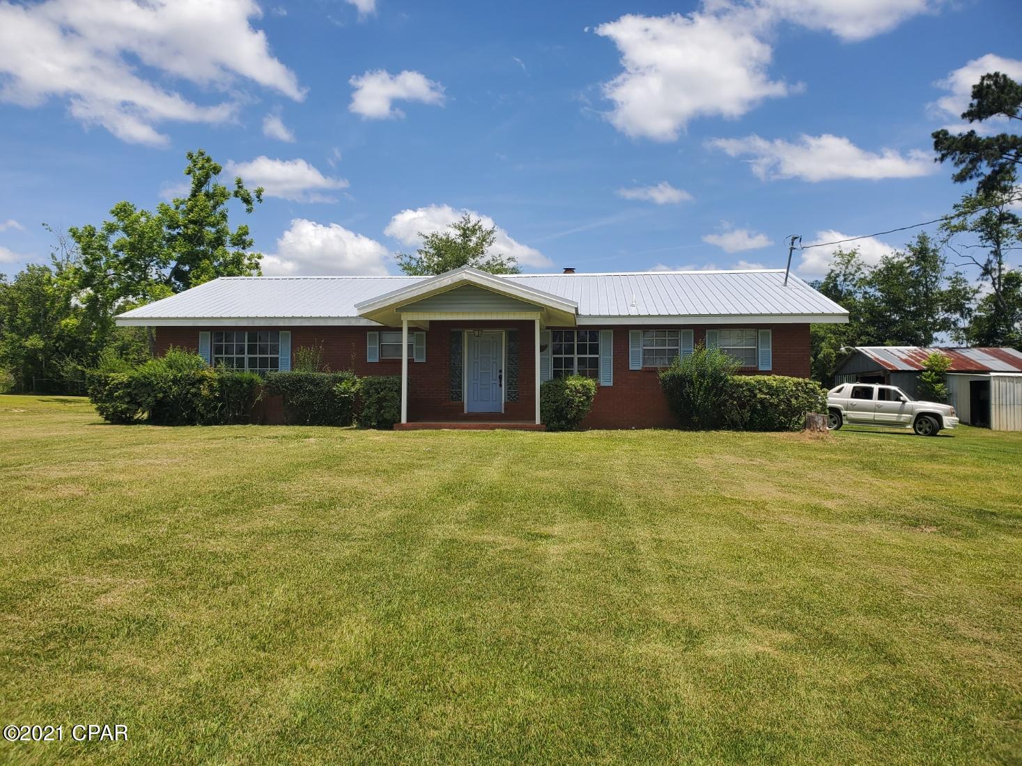3088 5 Points Road Cottondale, FL 32431 - Photo 2 of 22 Gallery Image 2