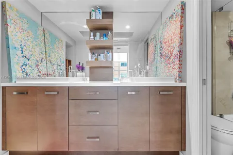 $575,000 | 6917 Collins Avenue, Unit 404, Miami Beach, FL 33141