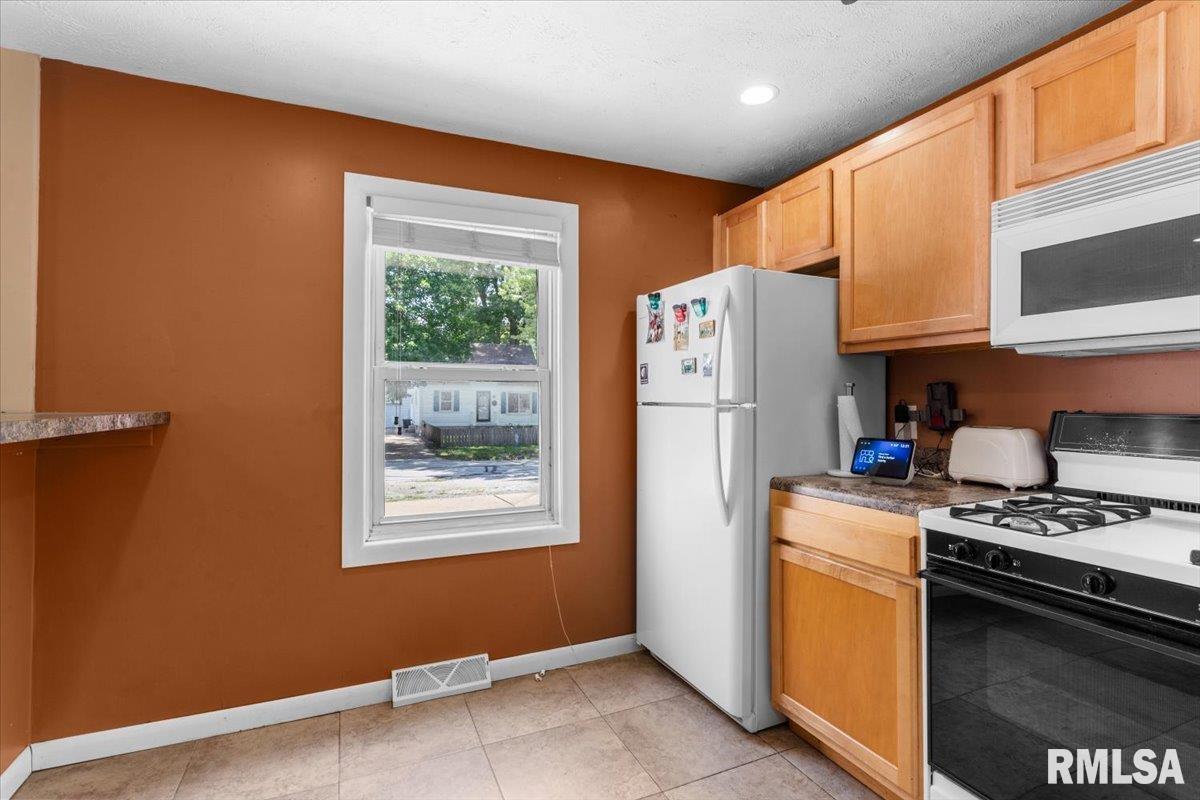 3515 Sherman Street Springfield, IL 62703 - Photo 12 of 22